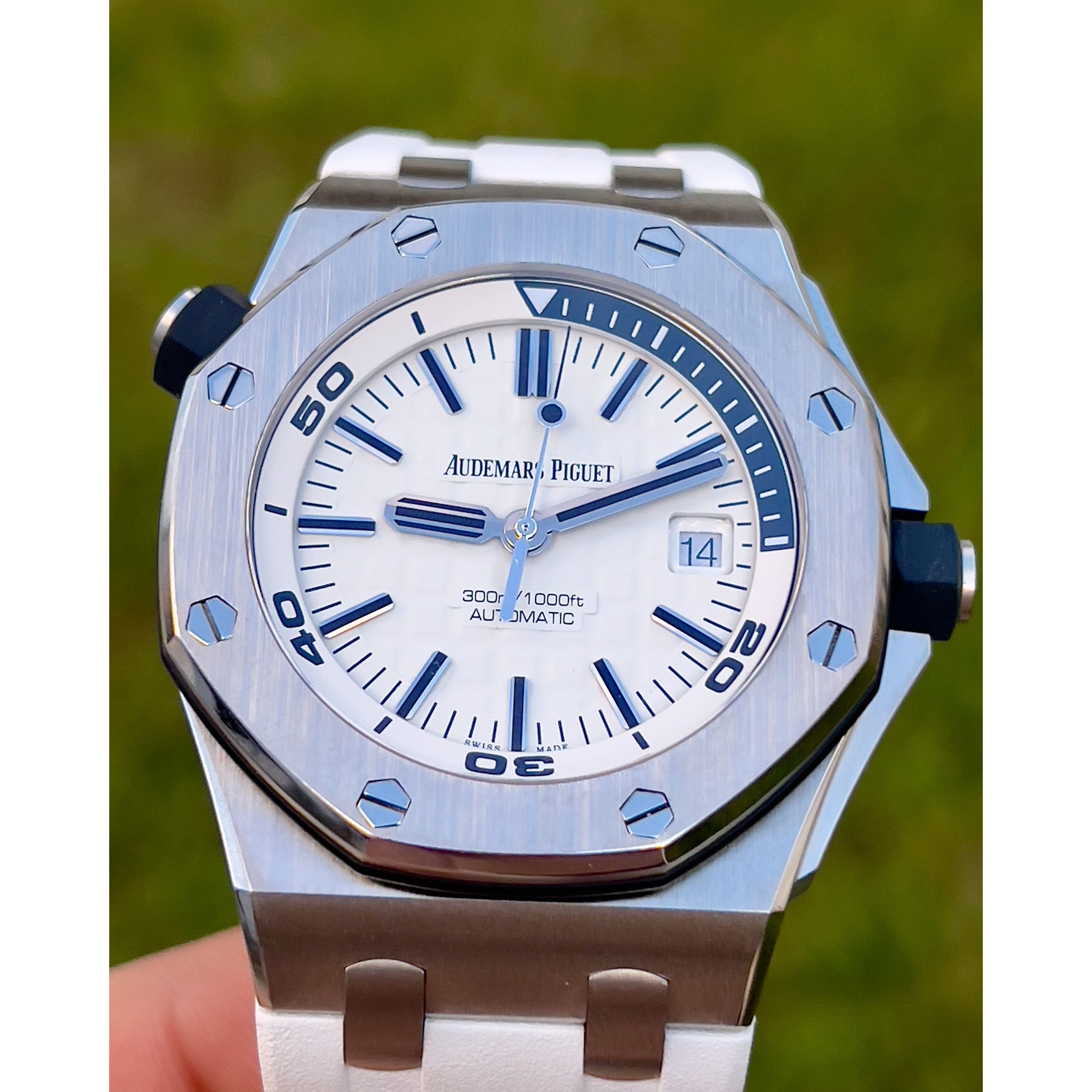 Audemars Piguet Royal Oak Offshore Diver 42mm Rare White Blue Dial