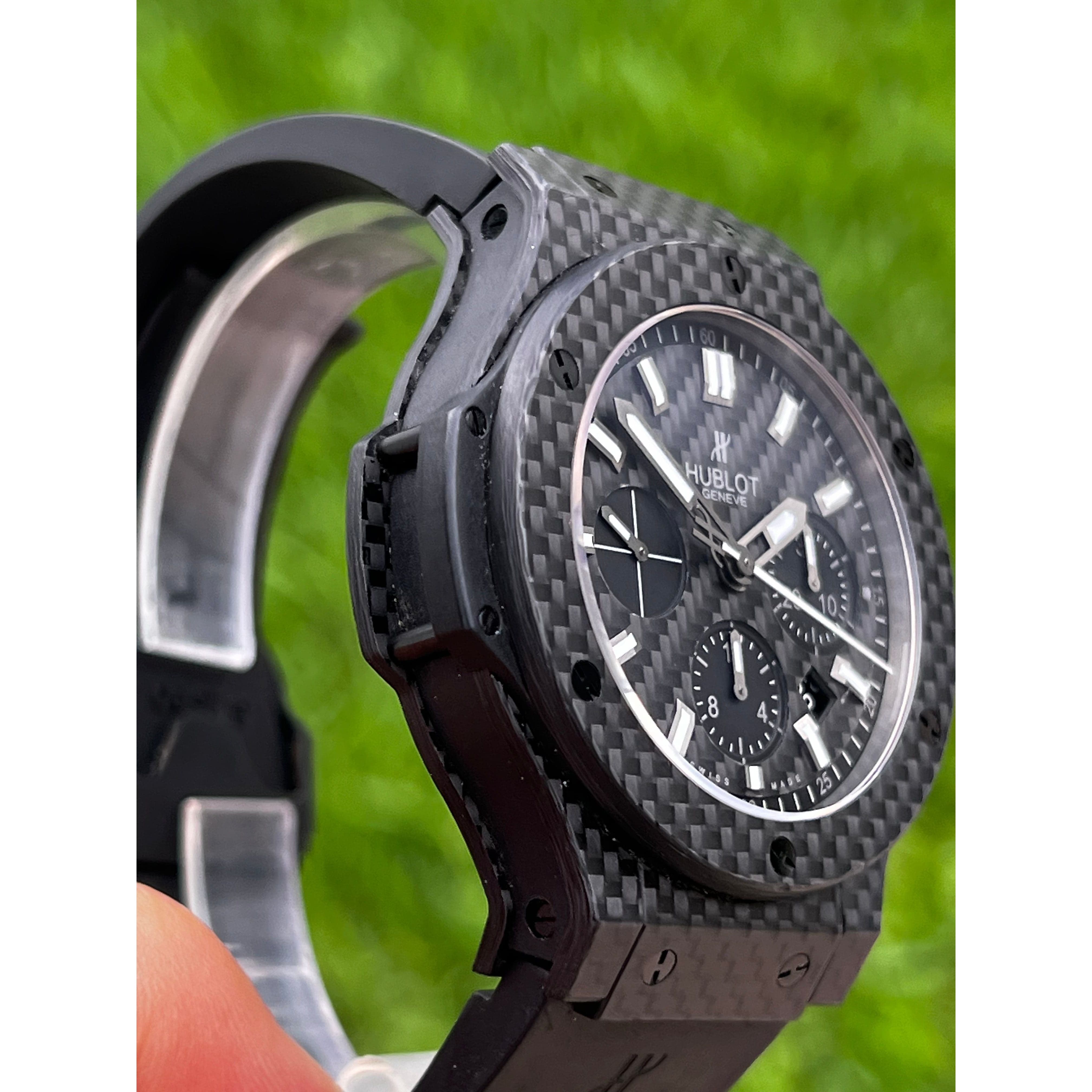 Hublot Big Bang All Carbon 44mm – Impressive Timepieces